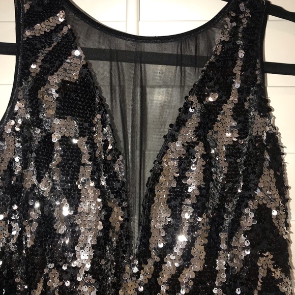 💋SEQUENCE Dress NEW.  Size 13/14 - Picture 5 of 7